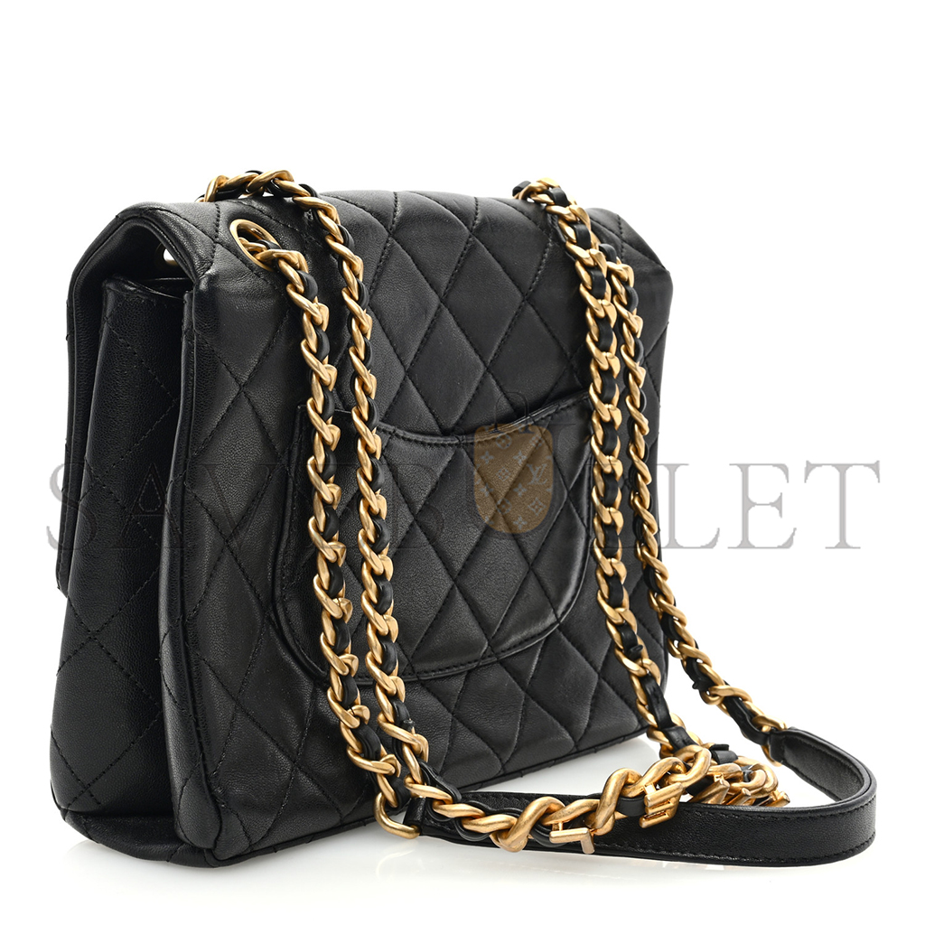 Ch*el master lambskin quilted chaine lettre square flap black (23*17*8cm)